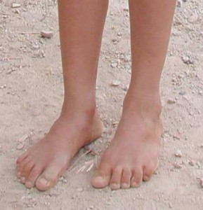 Bare_feet